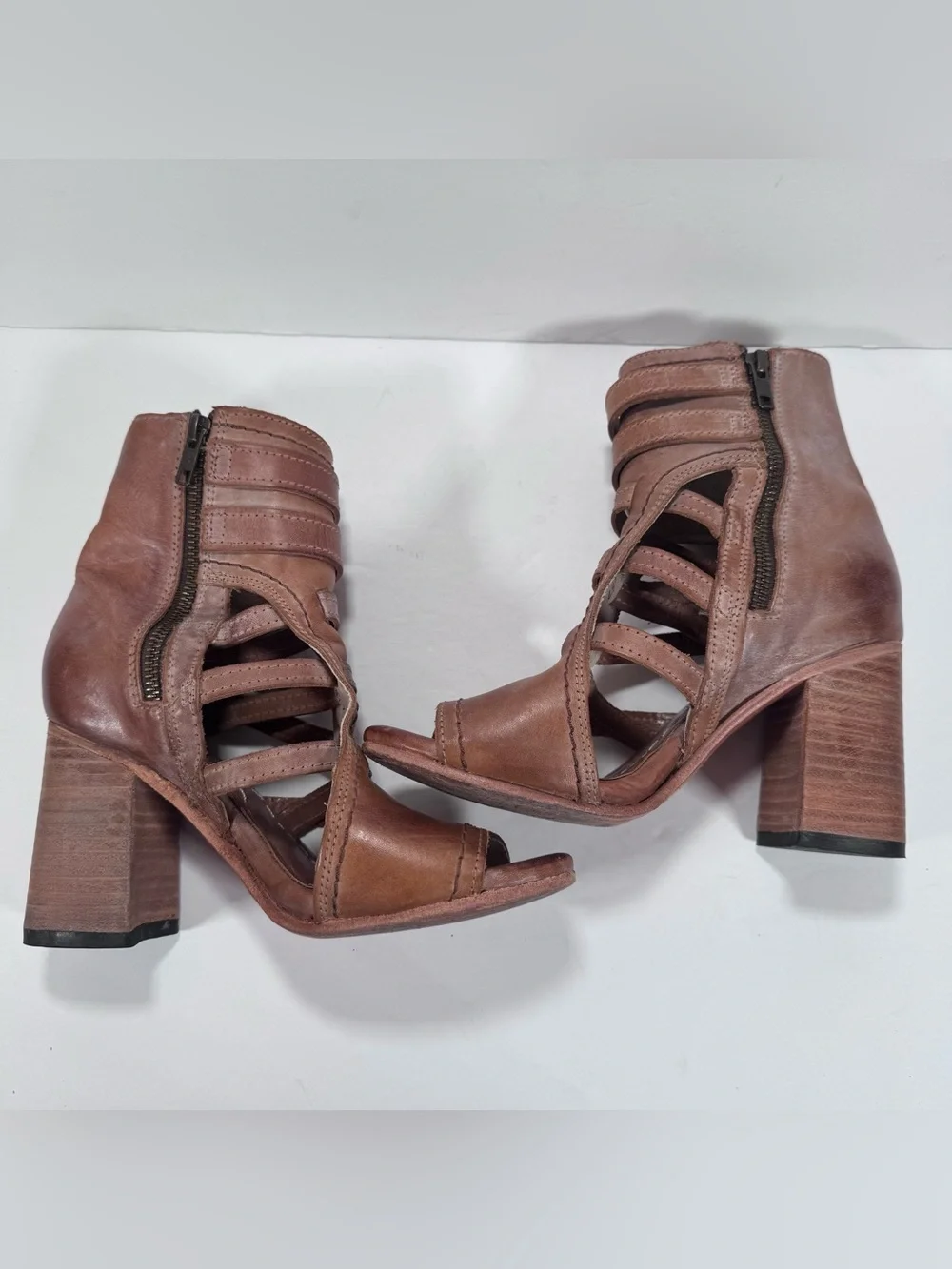 Freebird By Steven Tiara Tan Leather Chunky Block Heel Strappy Sandals Women 7